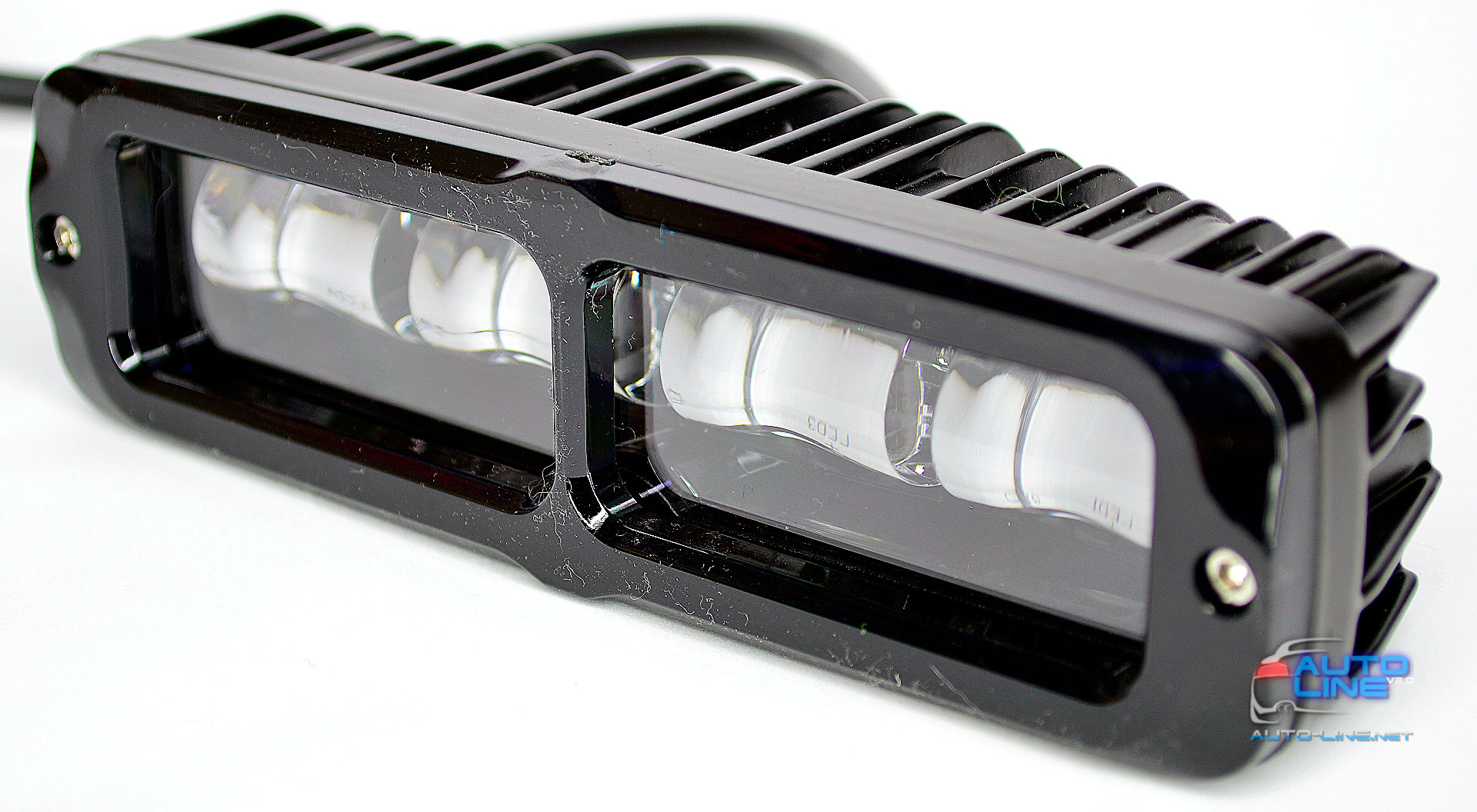 Cyclone WL-L4L 32W Driving - мініатюрна LED-фара ближнього світла зі світлотіньовою межою, 32 Вт