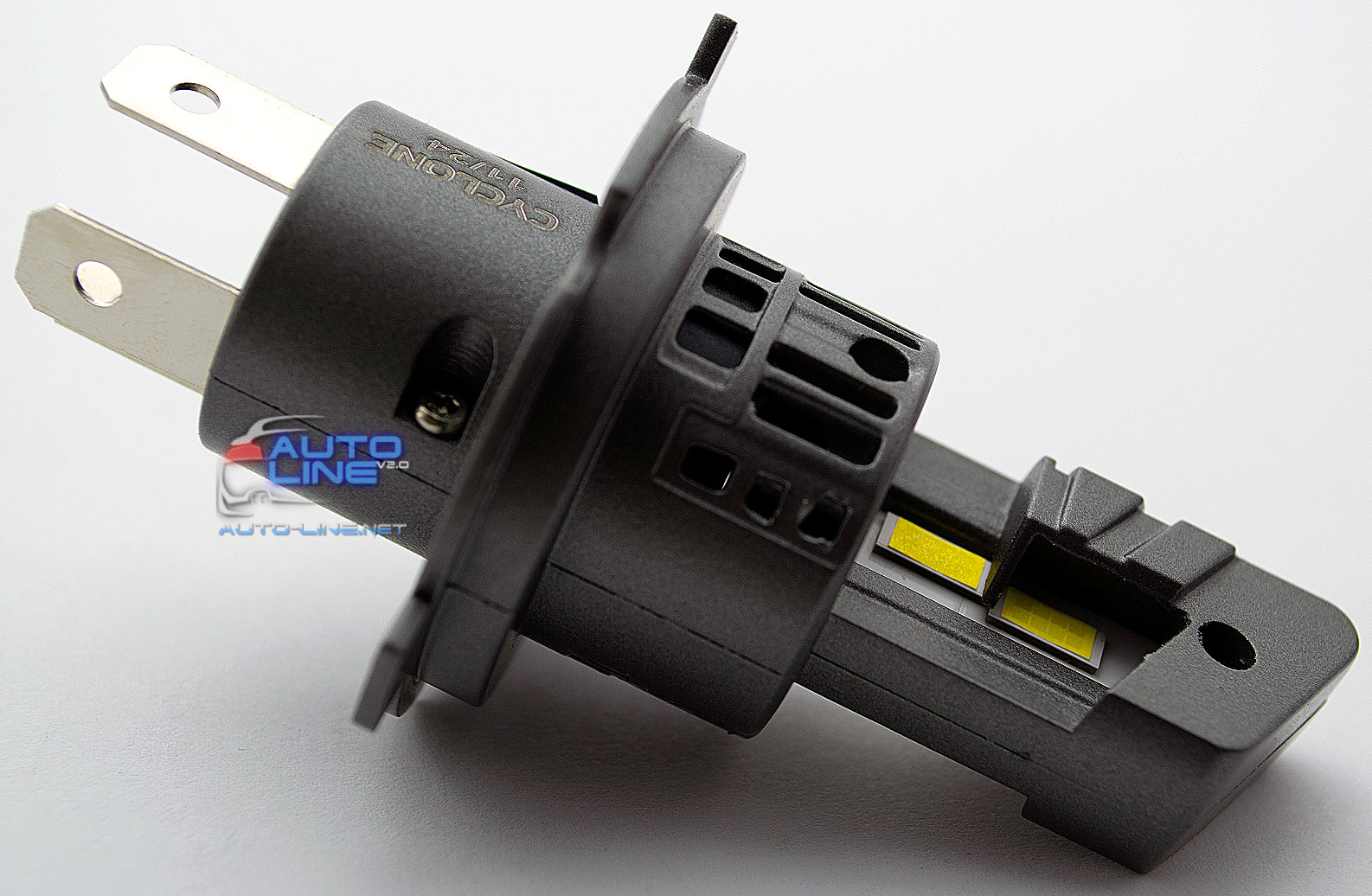 Компактна LED-лампа H4 під галогенку — Cyclone LED H4 H/L 5000K type 44