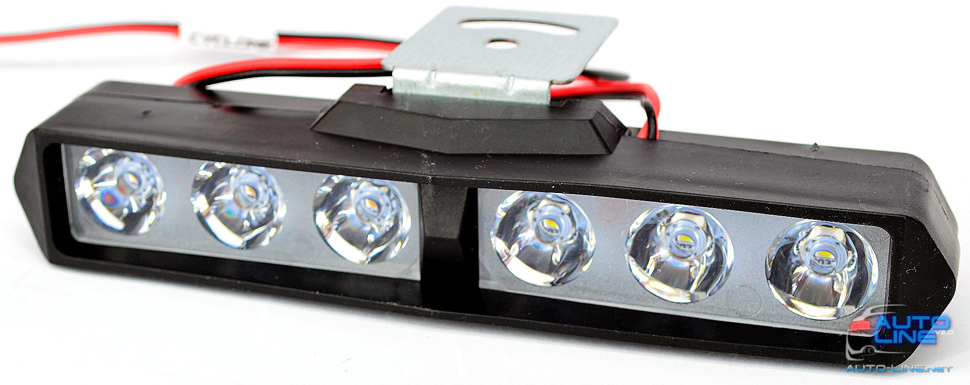 Nextone NWL-A01 6W SP — дешевая пластиковая LED-фара дальнего света белый/желтый/желто-белый/стробоскоп