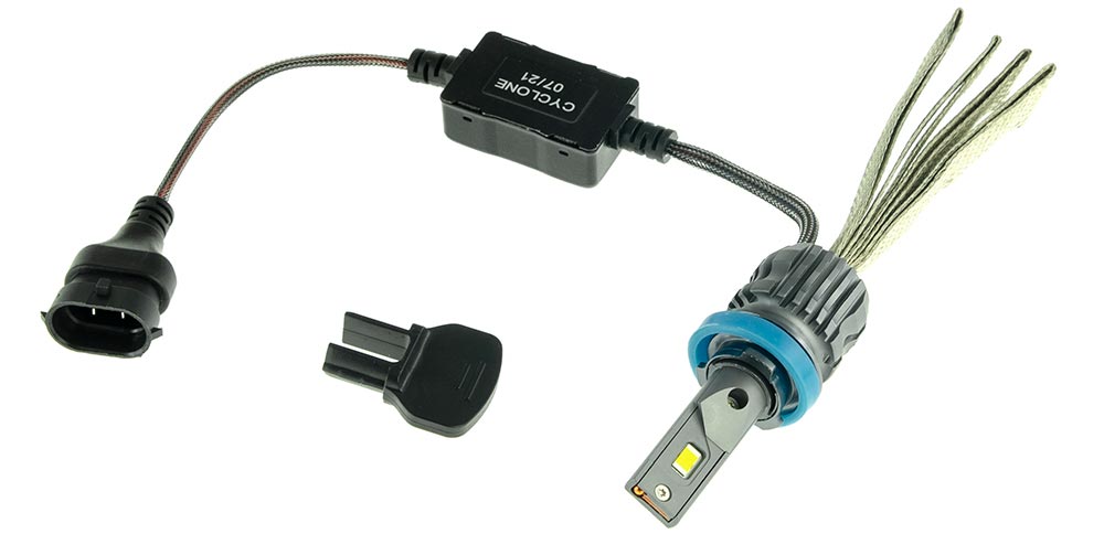 Cyclone LED H11 6000K type 36 — автомобильные светодиодные лампы H11 с ленточным радиатором (косичка)