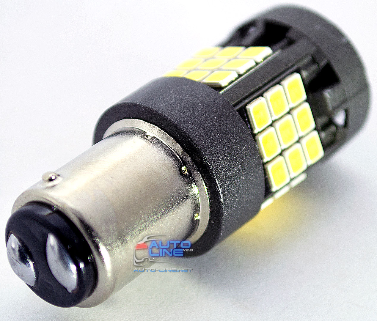 Cyclone S25-096 CAN 2835-36 9-32V — потужна CAN 2-контактна LED-лампа S25 BAY15D 30Вт з вентилятором